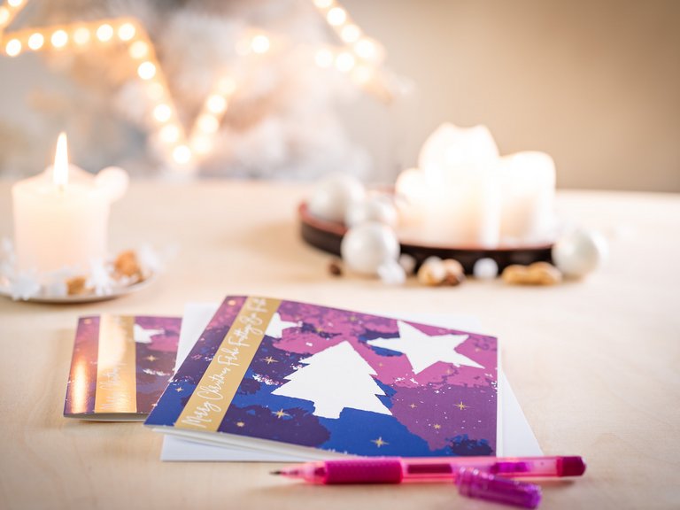 Gedruckte Karten und Papierprodukte im Sieb- und Digitaldruck